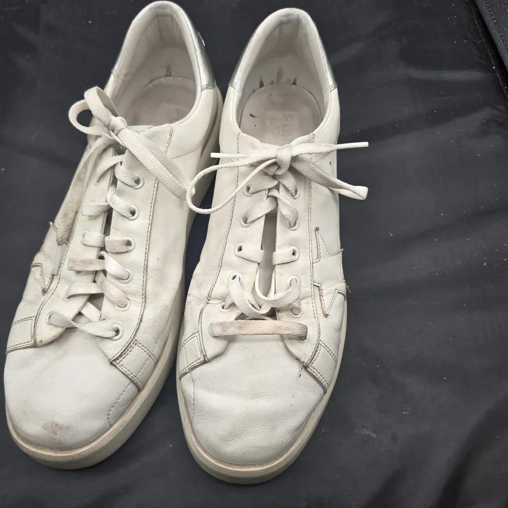 Golden Goose Women's White‎ and Silver Sneakers